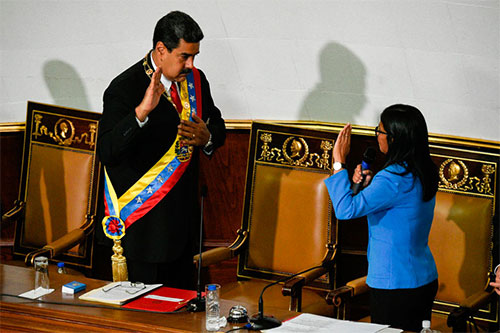 Nicolás Maduro jura su segundo mandato Nicolás Maduro jura su segundo mandato